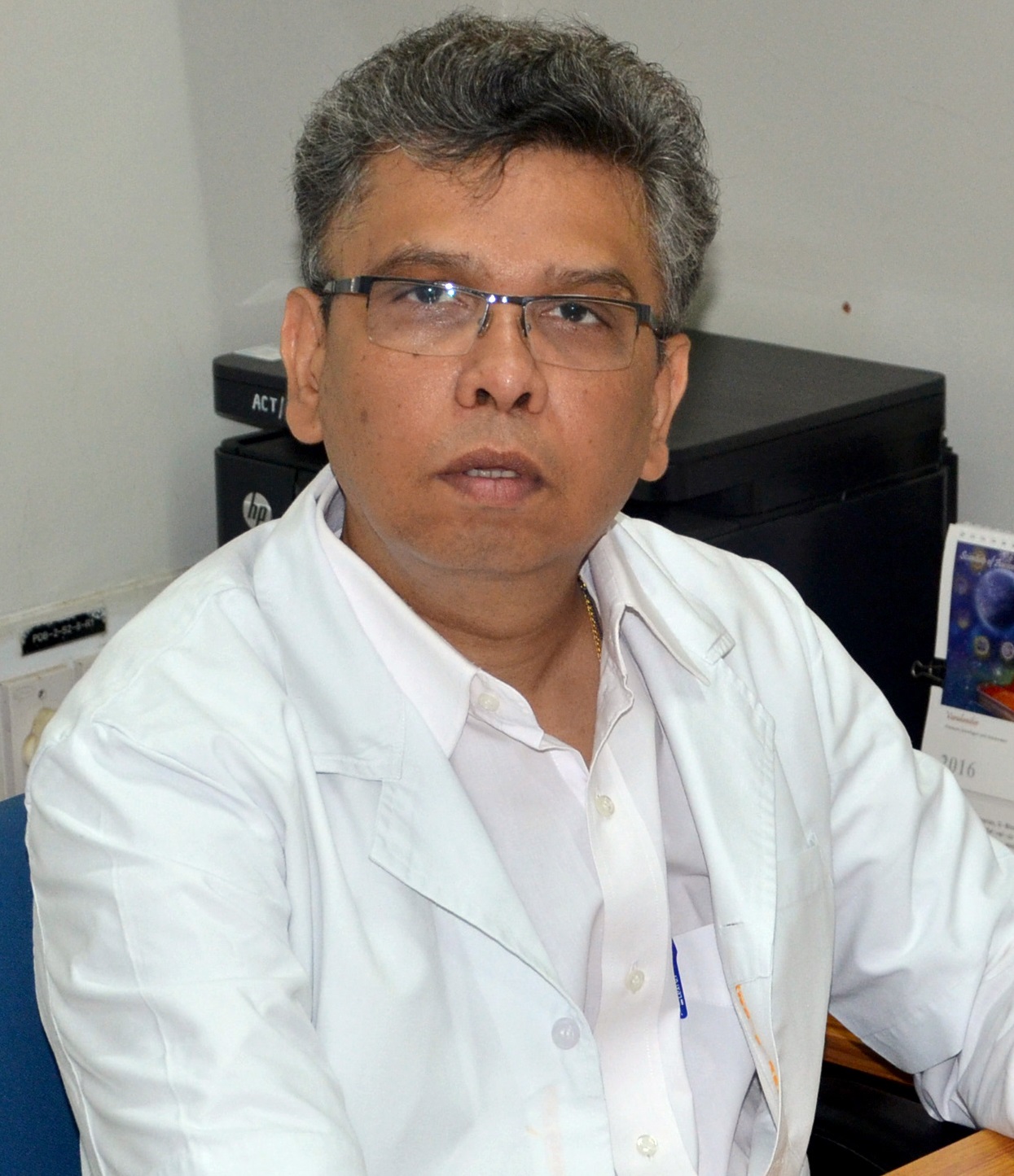 Dr. Manoj B Mahimkar